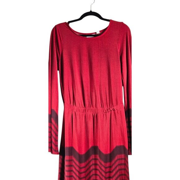 New York & Co Size Medium Dress Long Sleeves Sweater-like Pattern Red Black - Picture 5 of 8